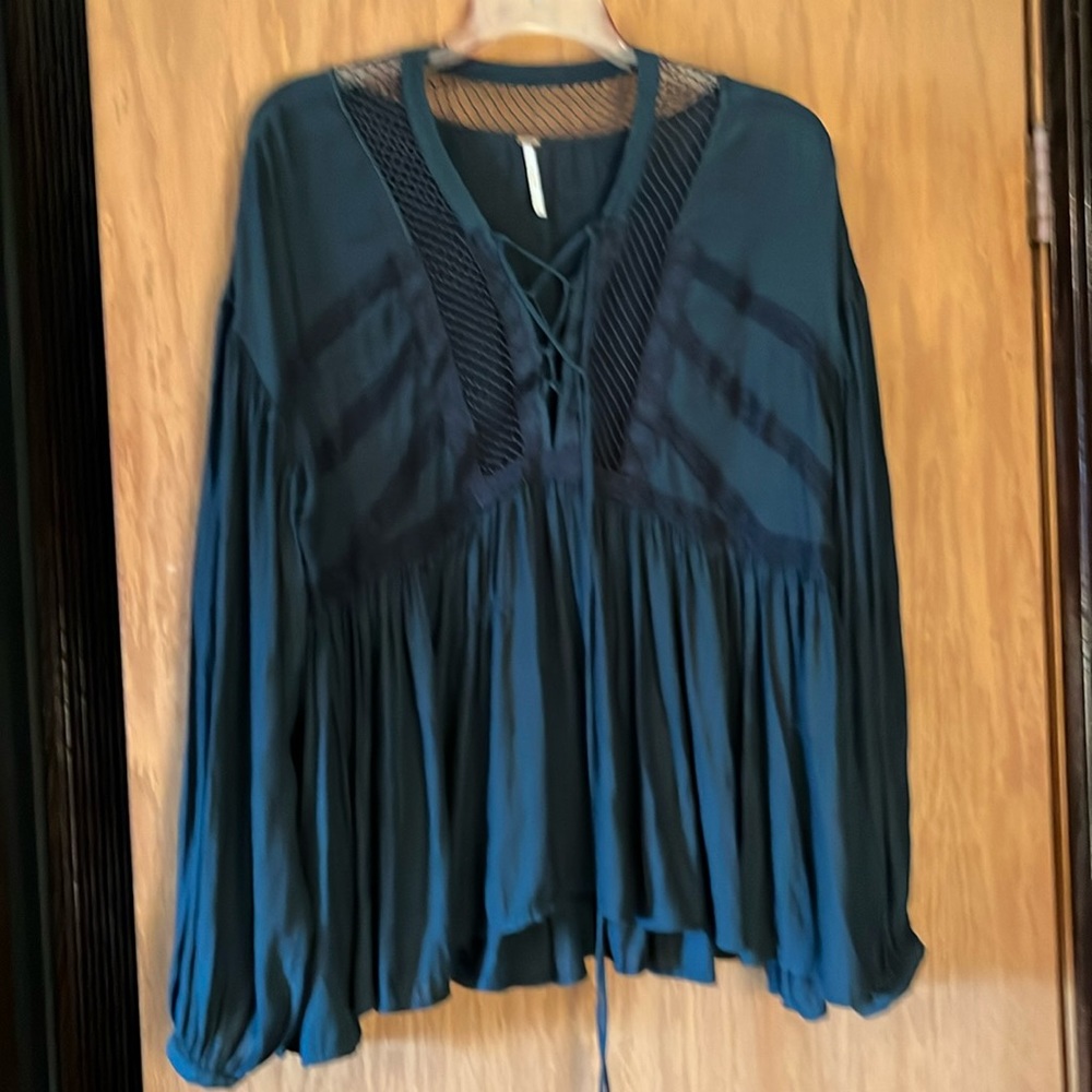 Free people, baby doll top, size medium, Hunter, green